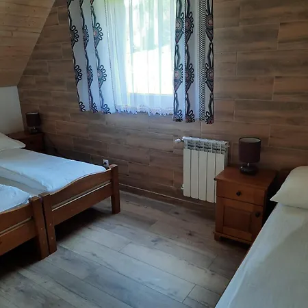 بيت للعطل Majowy Kacwin